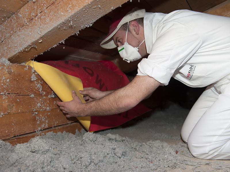 Sack in Gefach einführen